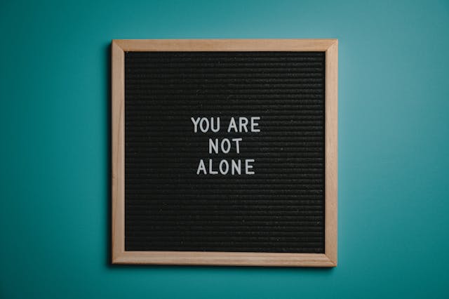 You are not alone - photo by Brett Sayles from Pexels.com